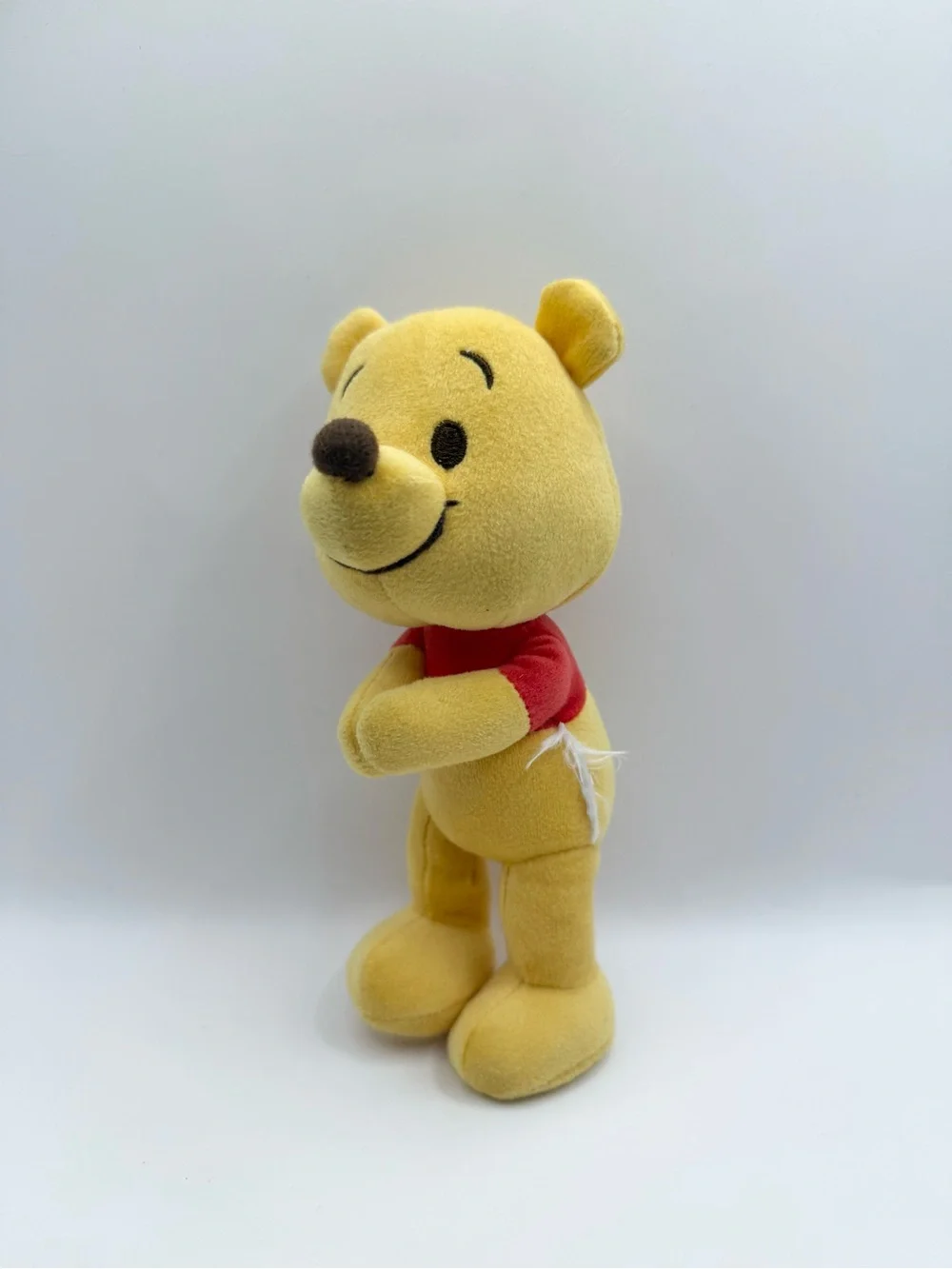 Disney nuiMOs Winnie the Pooh Poseable Plush Figure 6” Magnetic Hands